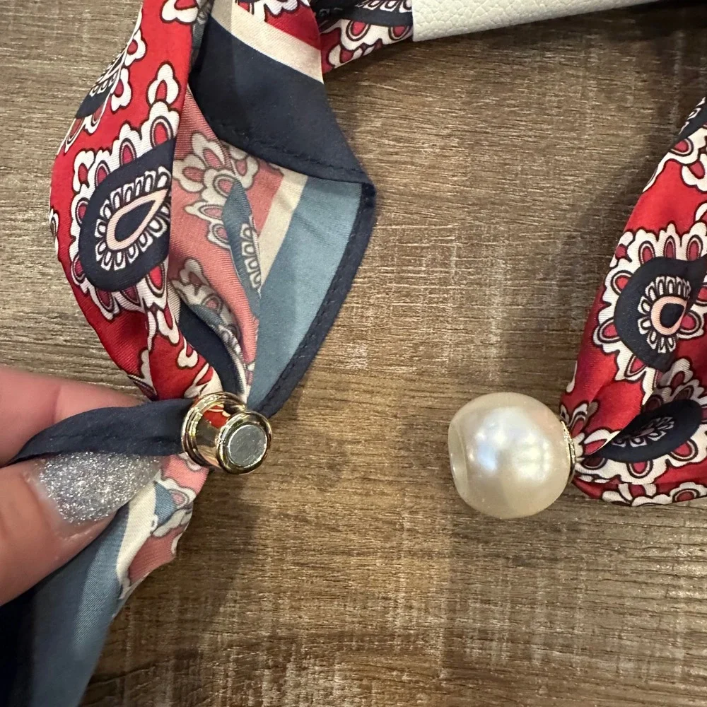 Paisley Scarf Necklace Magnetic Faux Pearl Red Blue Clavicle Women Parisian